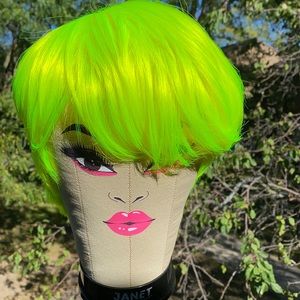 Fluorescent lime green wig! Perfect just in time for Halloween 💚